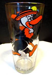 lot 49 image: RARE VINTAGE 1973 Beaky Buzzard Warner Brothers Pepsi Series $$