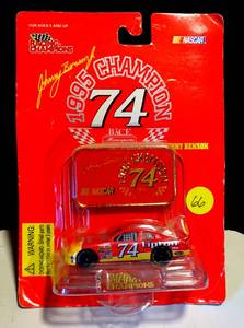 lot 66 image: 1995 RACING CHAMPIONS 164 JOHNNY BENSON #74 LIPTON MONTE CARLO SS 1995 CHAMPION