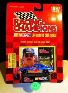 lot 101 image: RACING CHAMPIONS 164 TERRY LABONTE #5 1997 EDITION FROSTED FLAKES DIECAST& CARD