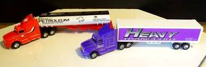 lot 229 image: TOY TANKER (MAISTRO) 164 SCALE