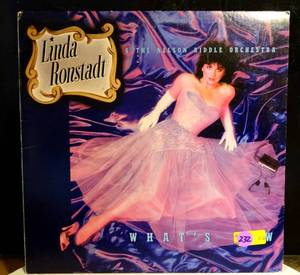 lot 232 image: VINTAGE LINDA RONSTADT - Whats New (1983) - 12 Vinyl $$