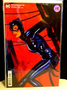 lot 298 image: $$ Catwoman #46 2022 DC Comics 125 Lotay Variant Cover MINT