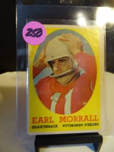 lot 250 image: VINTAGE REDBACK - 1958 Topps #57 Earl Morrall