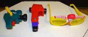 lot 279 image: VINTAGE MCDONALDS TOY LOT