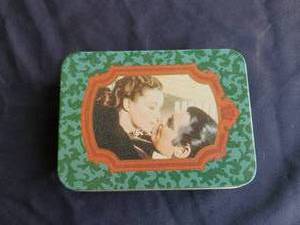 lot 49 image: Vintage Gone with the Wind 2 sets of playing cards in metal tin