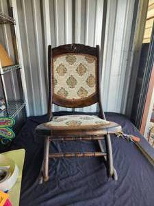 lot 67 image: Antique folding rocking chair - nice