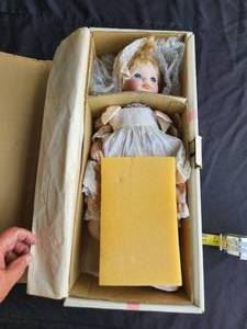 lot 78 image: Vintage collectible doll by artist Connie Walker part of the Hamilton collection with box