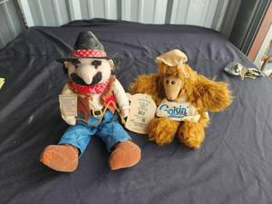 lot 87 image: Collectible Achy Breaky Cowboy and Alf doll