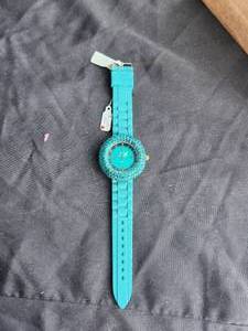 lot 200 image: Nice Geneva watch