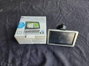 lot 221 image: Garmin GPS system