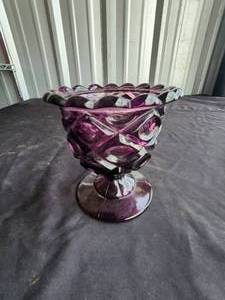 lot 257 image: Viking Amethyst purple glass candy dish