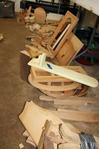lot 22 image: Wood crafts