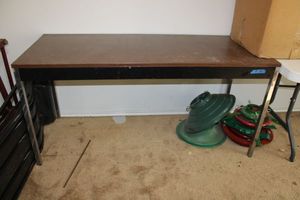 lot 25 image: Laminate table with chrome legs -