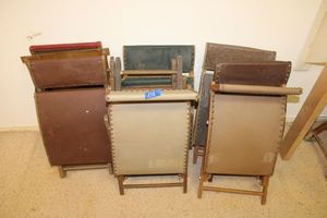 lot 178 image: Vintage button trim folding chairs as shown