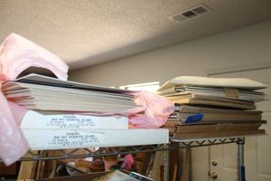 lot 222 image: Picture and rag mat assortment
