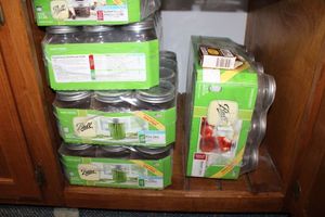 lot 243 image: Canning jars (unopened)
