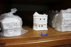 lot 247 image: Unpainted Ceramic Bisque village houses