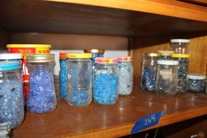 lot 264 image: Colored glass pieces