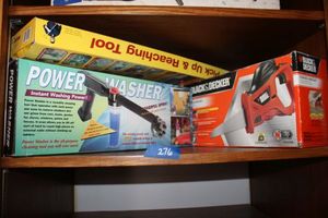 lot 276 image: Tools Powered hand saw, grabber, and power washer, see photos