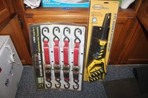 lot 277 image: Tools Ratcheting tie down straps and saw kit