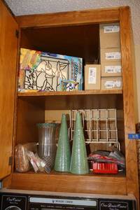 lot 309 image: Craft cones, suncatchers