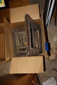 lot 311 image: Vintage picture frames