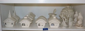 lot 356 image: Unfinished ceramic bisque village houses and birds