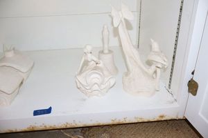 lot 357 image: Unfinished ceramic bisque mixed assortment