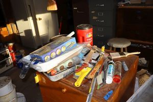lot 399 image: Painting supplies trays, rollers, and brushes