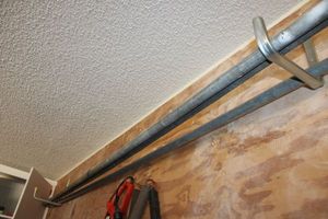 lot 410 image: Metal pole or fence pipe