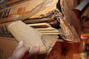 lot 513 image: Wall slat boards