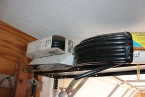 lot 525 image: 12 Tubing roll