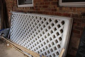 lot 553 image: Wood lattice doors