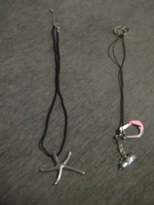 lot 33 image: star fish necklace, hope necklace, key chain