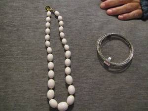 lot 70 image: womens bracelets, beaded womens necklace
