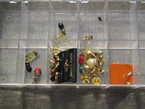 lot 164 image: jewelry divider with misc. earrings