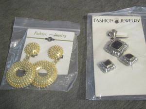 lot 11 image: purple stone earrings with necklace pendant, gold clip on earrings