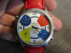 lot 66 image: Luis cardini womens watch