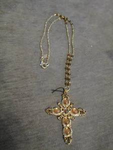 lot 10 image: brown beaded cross necklace