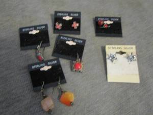 lot 27 image: Sterling silver earrings  qty 6
