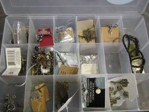 lot 116 image: DIVIDED PLASTIC CONTAINOR WITH NECKLACE, BEADS AND CRAFT ITEMS