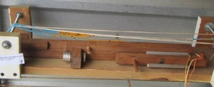 lot 7 image: BEAD STRINGING SETUP