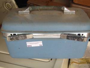 lot 16 image: Vintage  Train Case with various sewing materials