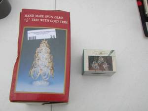 lot 24 image: hand made spun glass 7 14 tree with gold trim, faux crystal angel ornaments qty 3