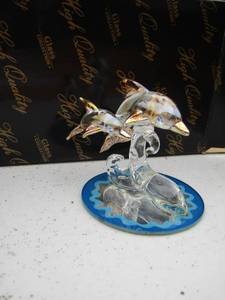 lot 46 image: high quality dolphin glass ornament