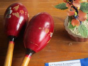 lot 49 image: MARACAS, dcor plant