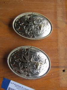 lot 100 image: Longhorn Belt Buckle  QTY 2