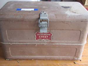 lot 88 image: LITTLE BROWN CHEST  COOLER