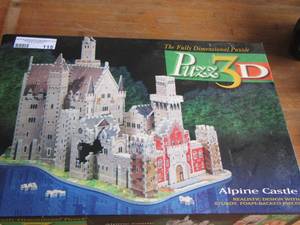 lot 115 image: Puzz3d puzzle   ALPINE CASTLE