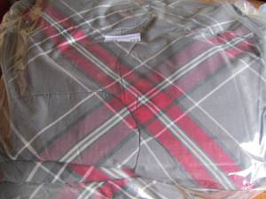 lot 153 image: comforter